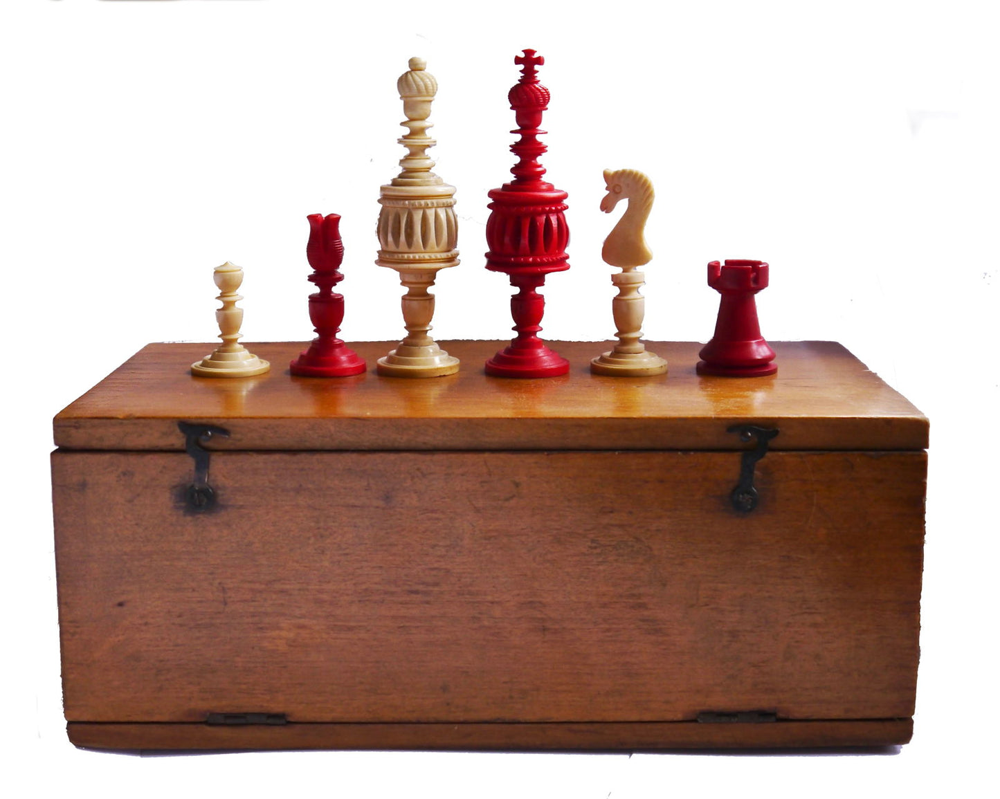 Antique Selenus Bone Chess Set, c. 1850 - Luke Honey | Antiques, Chess, Backgammon & Games