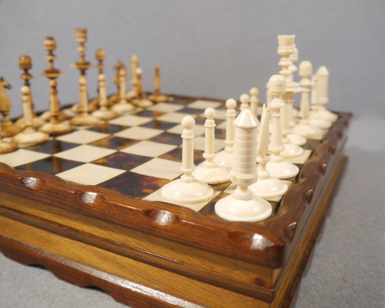 Biedermeier Bone Chess Set, circa 1840 - Luke Honey | Antiques, Chess, Backgammon & Games