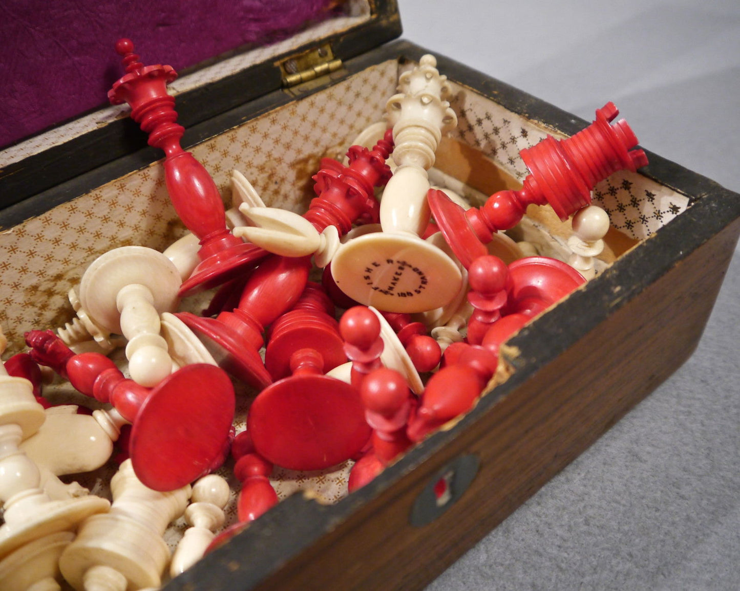 English Chess Set by Fisher, mid 19th century - Luke Honey | Antiques, Chess, Backgammon & Games