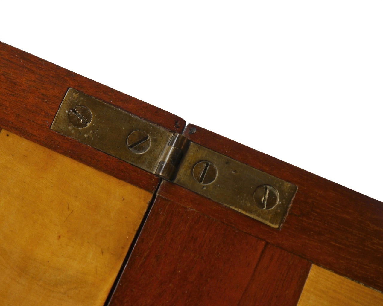 Good Antique Satin-Birch Chess Board - Luke Honey | Antiques, Chess, Backgammon & Games