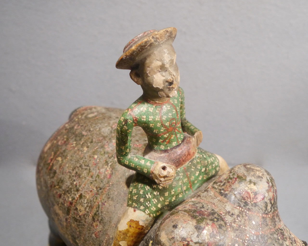 Large Indian Elephant, Rajasthan, 19th century - Luke Honey | Antiques, Chess, Backgammon & Games