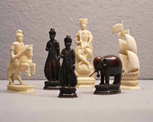 Russian Export Chess Set, 18th/19th century - Luke Honey | Antiques, Chess, Backgammon & Games