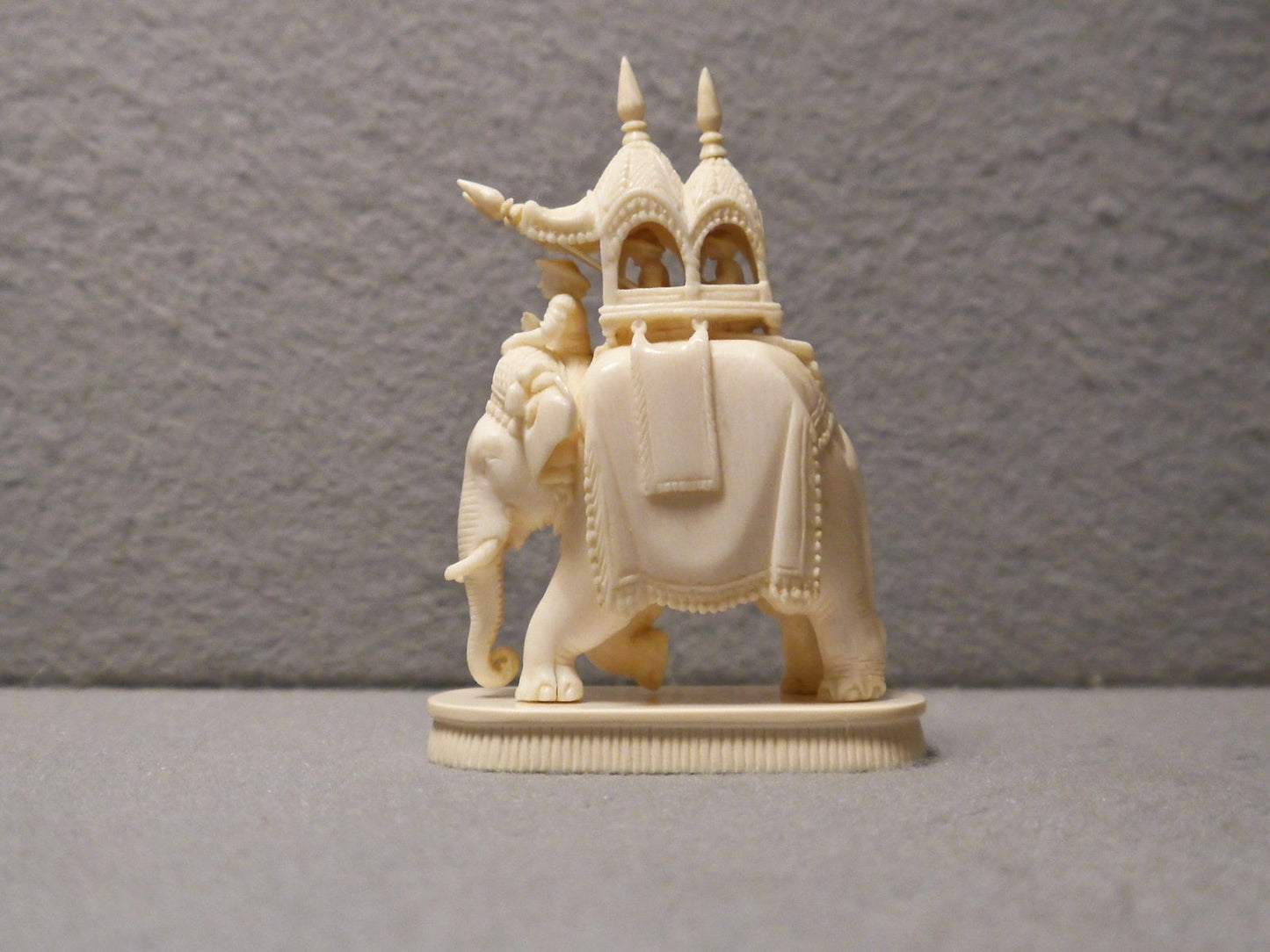 East India (John) Company King, circa 1840 - Luke Honey | Antiques, Chess, Backgammon & Games