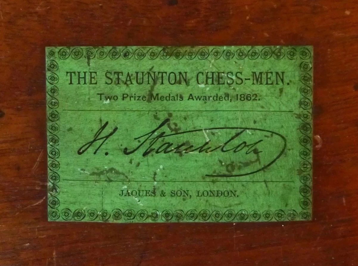 Jaques Staunton Boxwood Chess Set, 1870-75 - Luke Honey | Antiques, Chess, Backgammon & Games