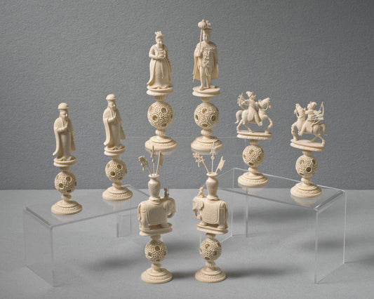 Large Canton King George Chess Set, circa 1820 - Luke Honey | Antiques, Chess, Backgammon & Games