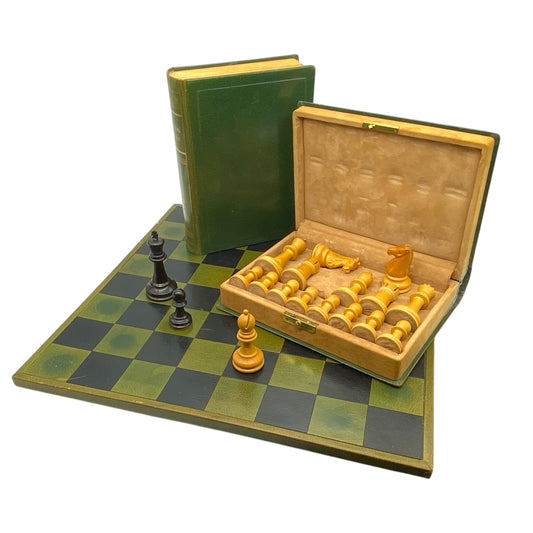 Jaques Staunton Chess Set