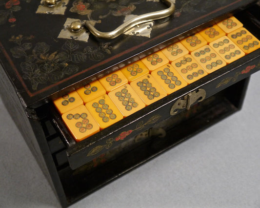 Shanghai Mahjong Set, circa 1925 - Luke Honey | Antiques, Chess, Backgammon & Games