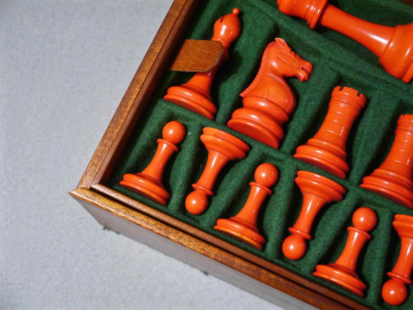 Staunton Ivory Chess Set, circa 1930 - Luke Honey | Antiques, Chess, Backgammon & Games