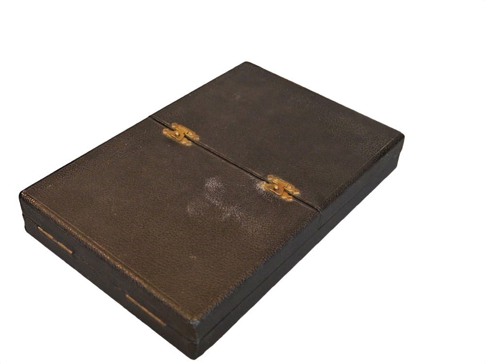 Travelling Chess Set, circa 1930 - Luke Honey | Antiques, Chess, Backgammon & Games